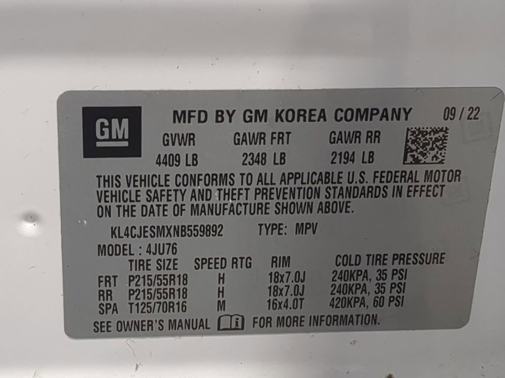 Used 2022 Buick Encore Preferred AWD/4WD image 33