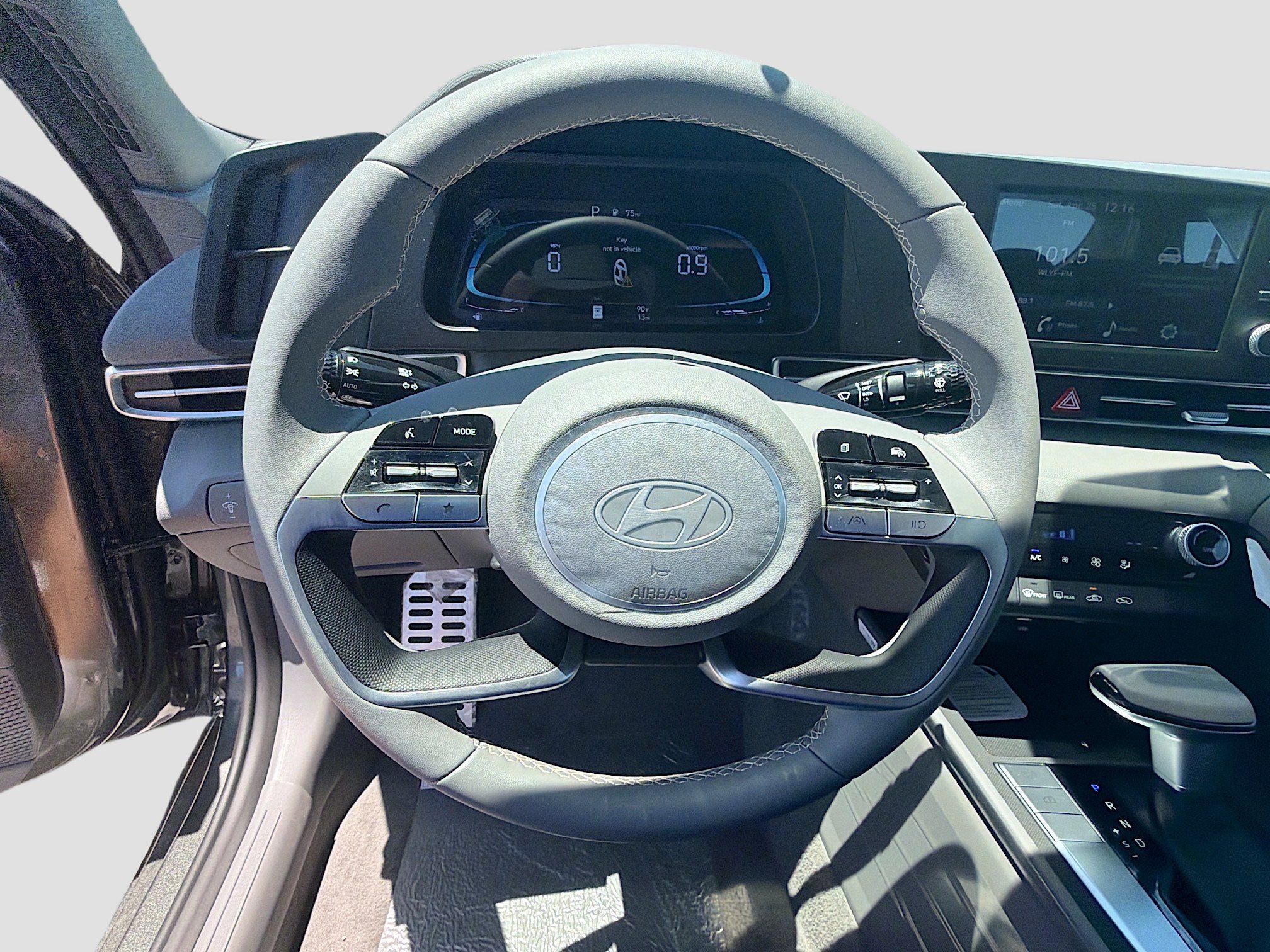 New 2026 Hyundai Elantra Sport FWD image 8
