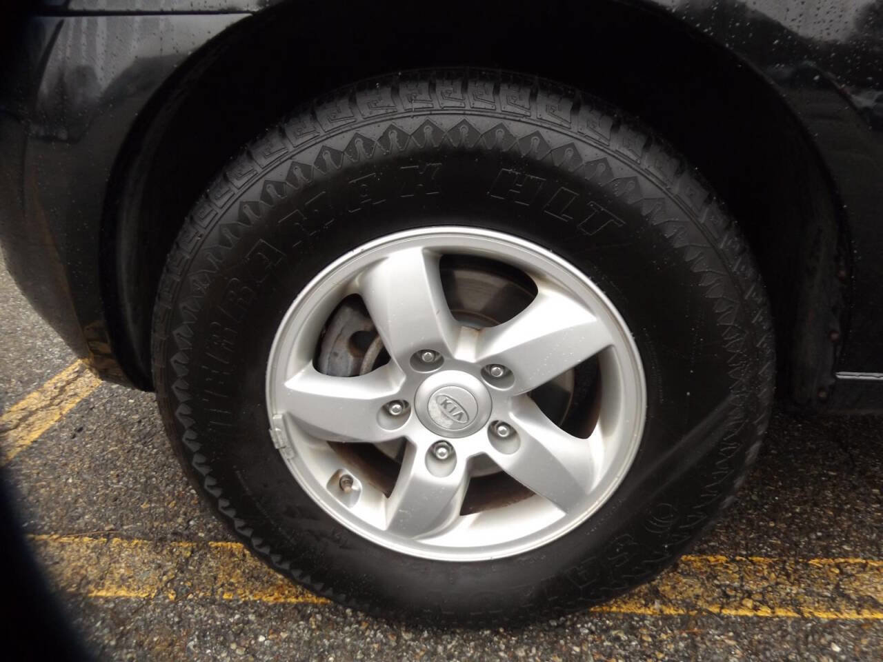 Used 2009 Kia Sorento LX image 22