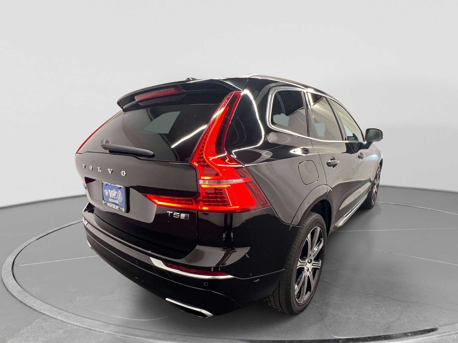 Used 2020 Volvo XC60 T5 Inscription AWD/4WD image 6