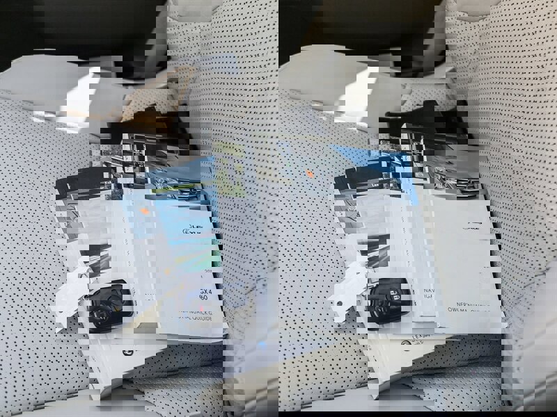 Used 2011 Lexus GX 460 w/ Comfort Plus Pkg image 35