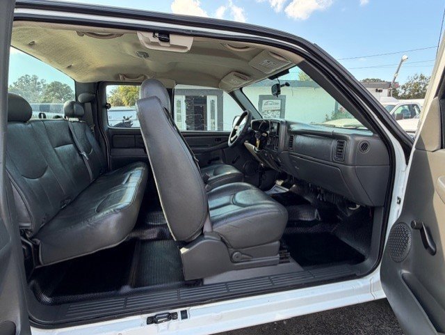 Used 2006 GMC Sierra 1500 W/T image 15