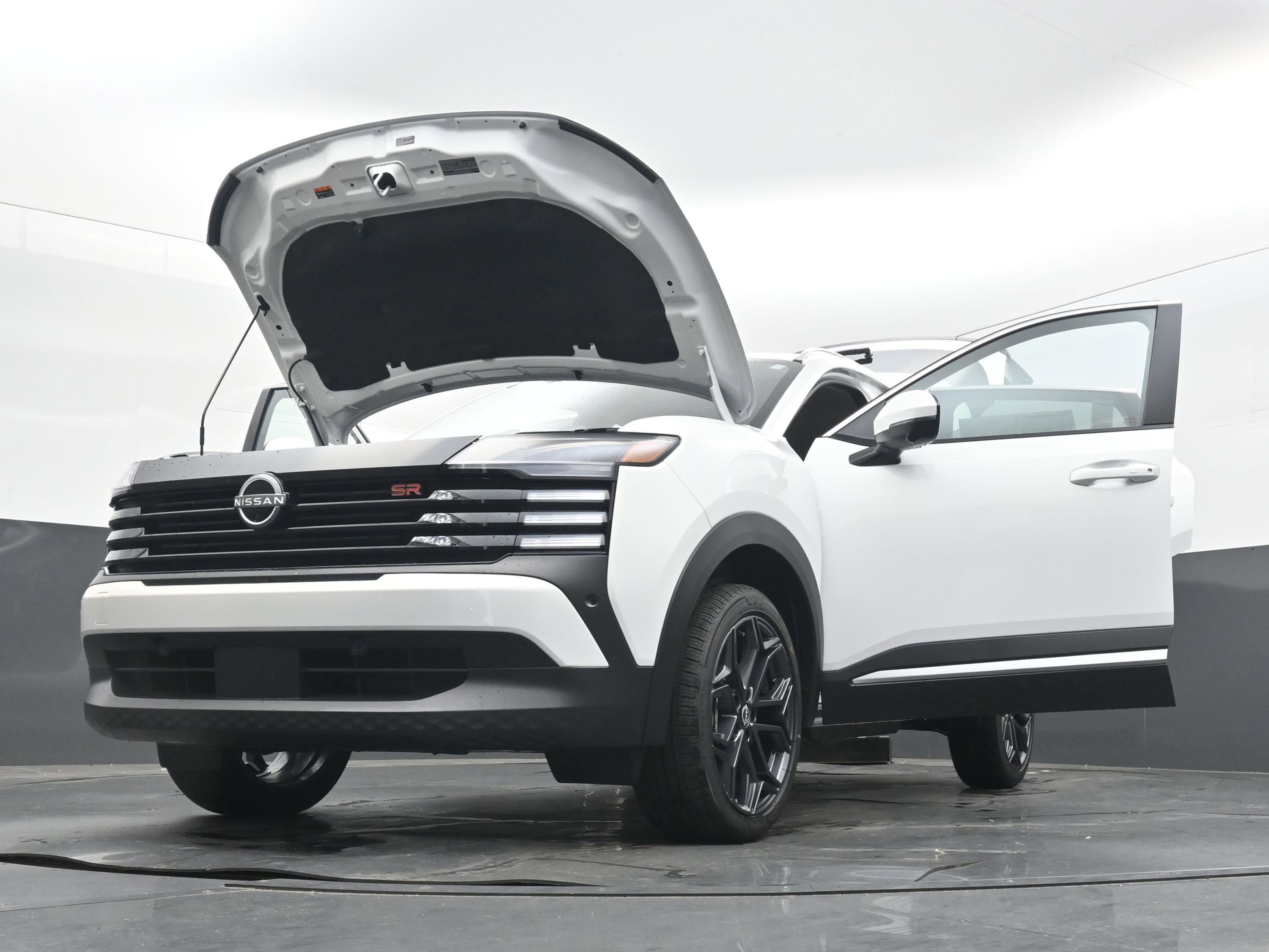 New 2025 Nissan Kicks SR image 51