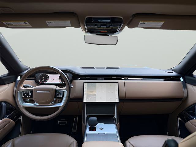 Certified 2025 Land Rover Range Rover SE AWD/4WD image 9