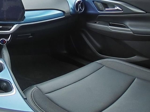 Used 2024 Chevrolet Equinox EV LT w/ Active Safety Package 3 FWD image 22