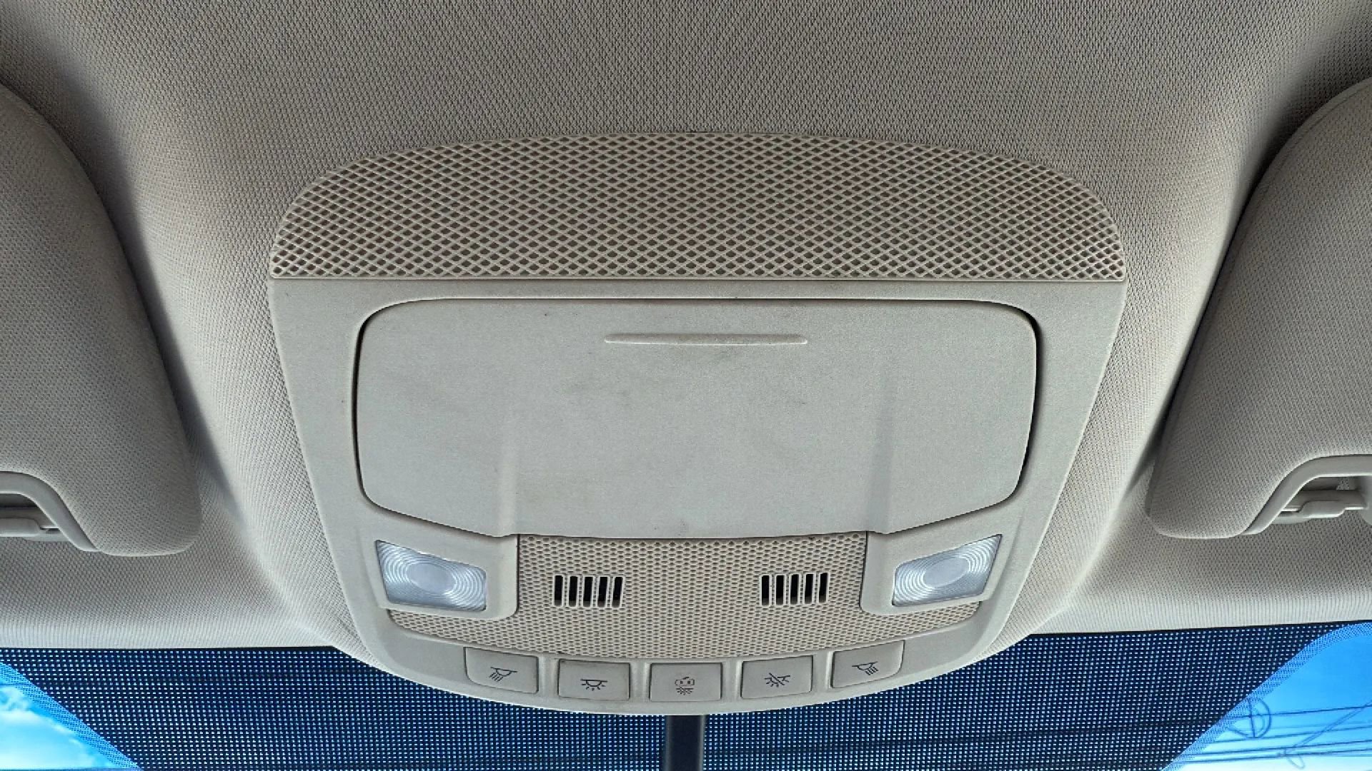 Used 2016 Ford Edge Titanium w/ Technology Package image 21