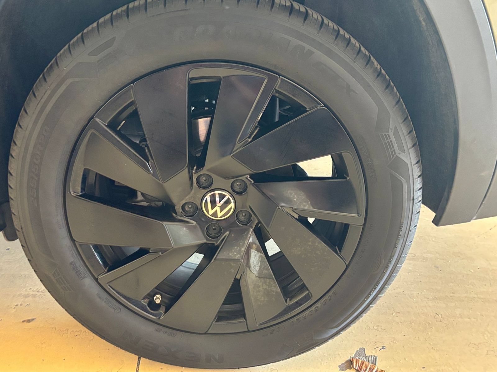Used 2026 Volkswagen Atlas SE FWD image 33