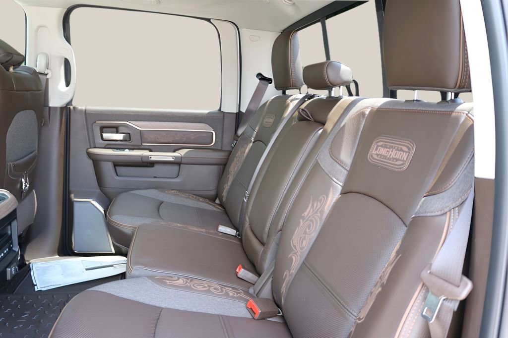 New 2026 RAM 2500 Limited AWD/4WD image 17