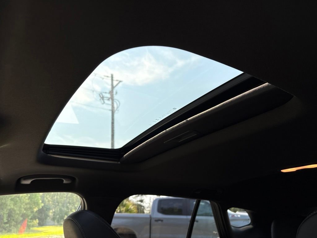 New 2026 Chevrolet Trax RS w/ Sunroof Package FWD image 29