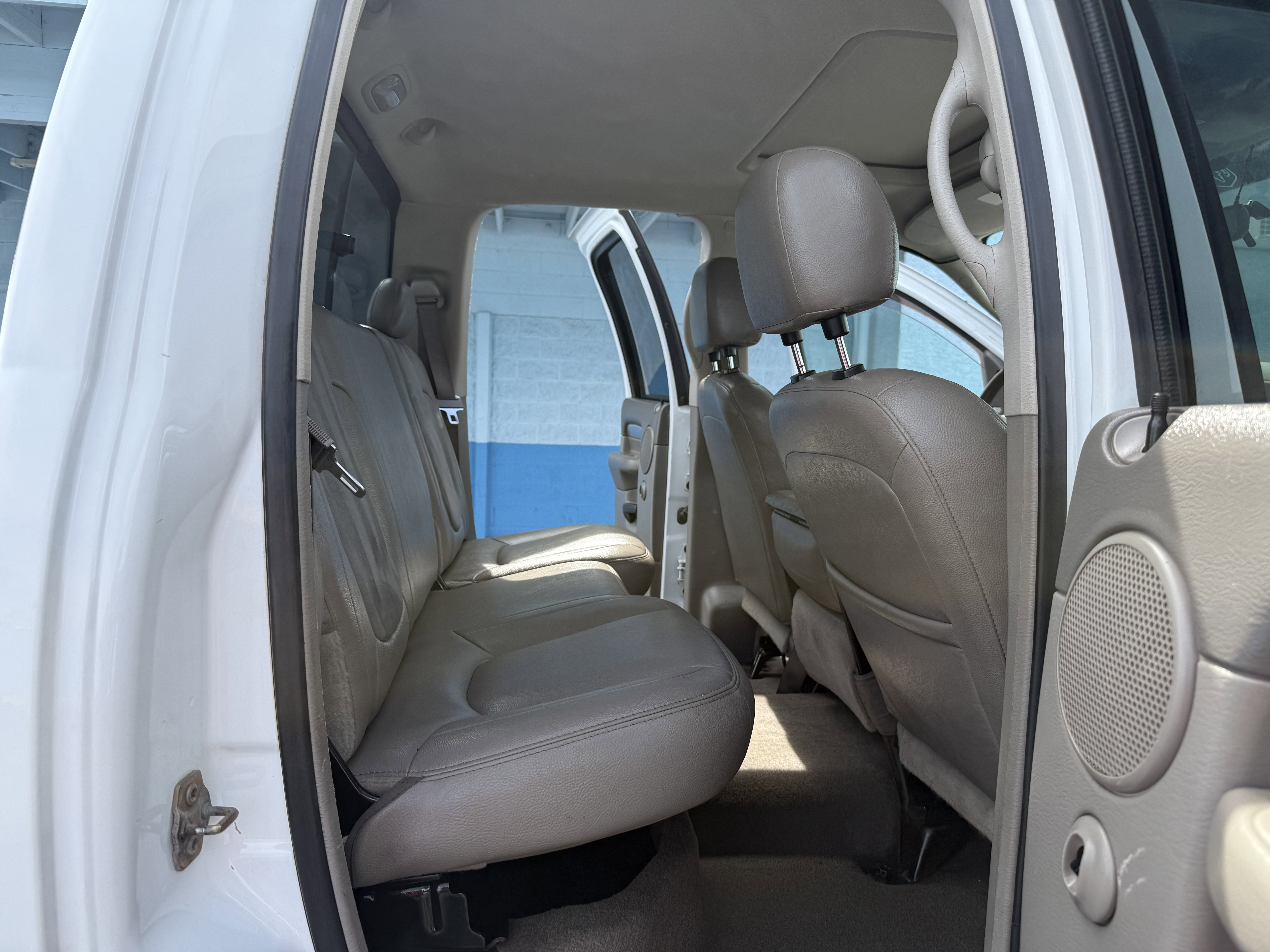 Used 2005 Dodge Ram 3500 Truck SLT AWD/4WD image 22