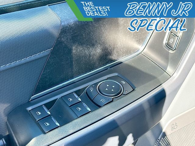 Used 2025 Ford F150 Lightning Flash image 18