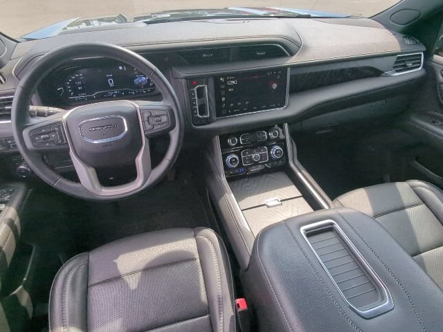 Used 2024 GMC Yukon Denali AWD/4WD image 23