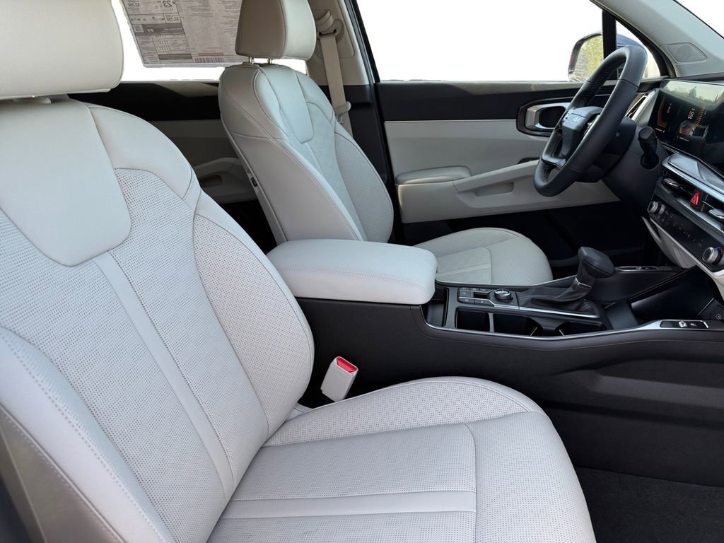New 2026 Kia Sorento EX AWD/4WD image 15