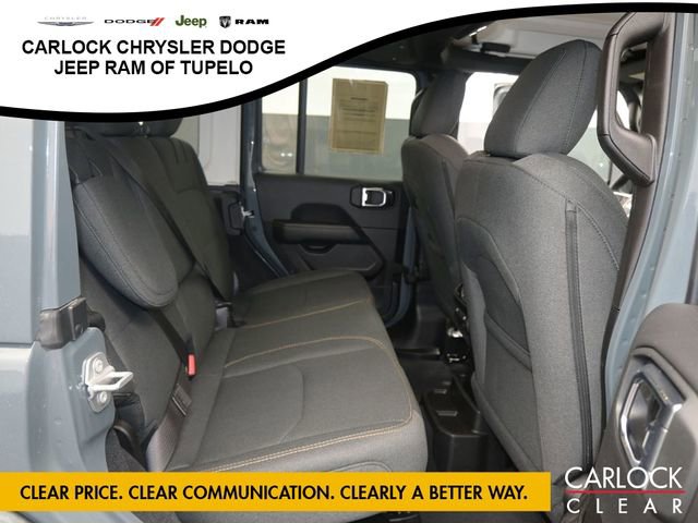 Used 2025 Jeep Wrangler Sahara w/ Safety Group image 33