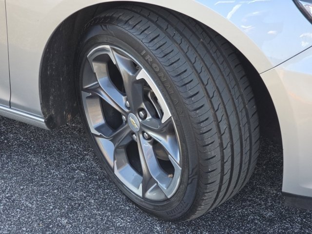 Used 2022 Chevrolet Malibu LT image 8