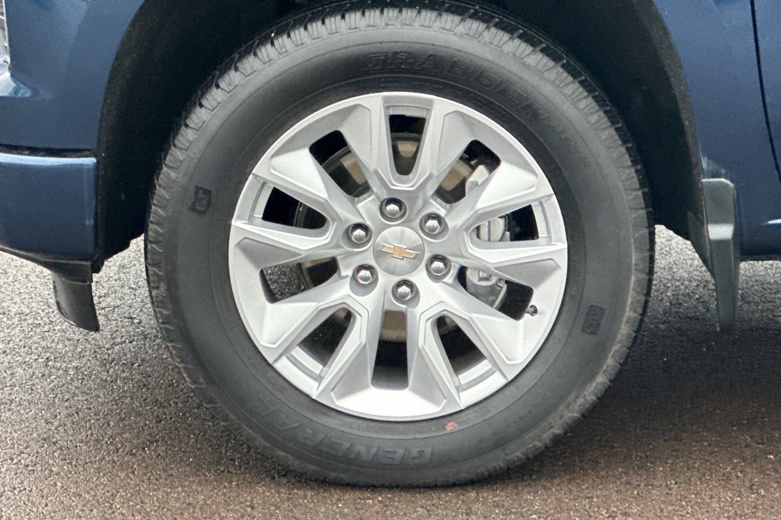 Used 2022 Chevrolet Silverado 1500 Custom image 23