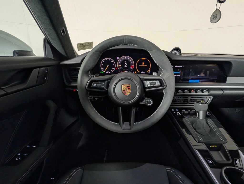 Certified 2026 Porsche 911 GT3 RWD image 17