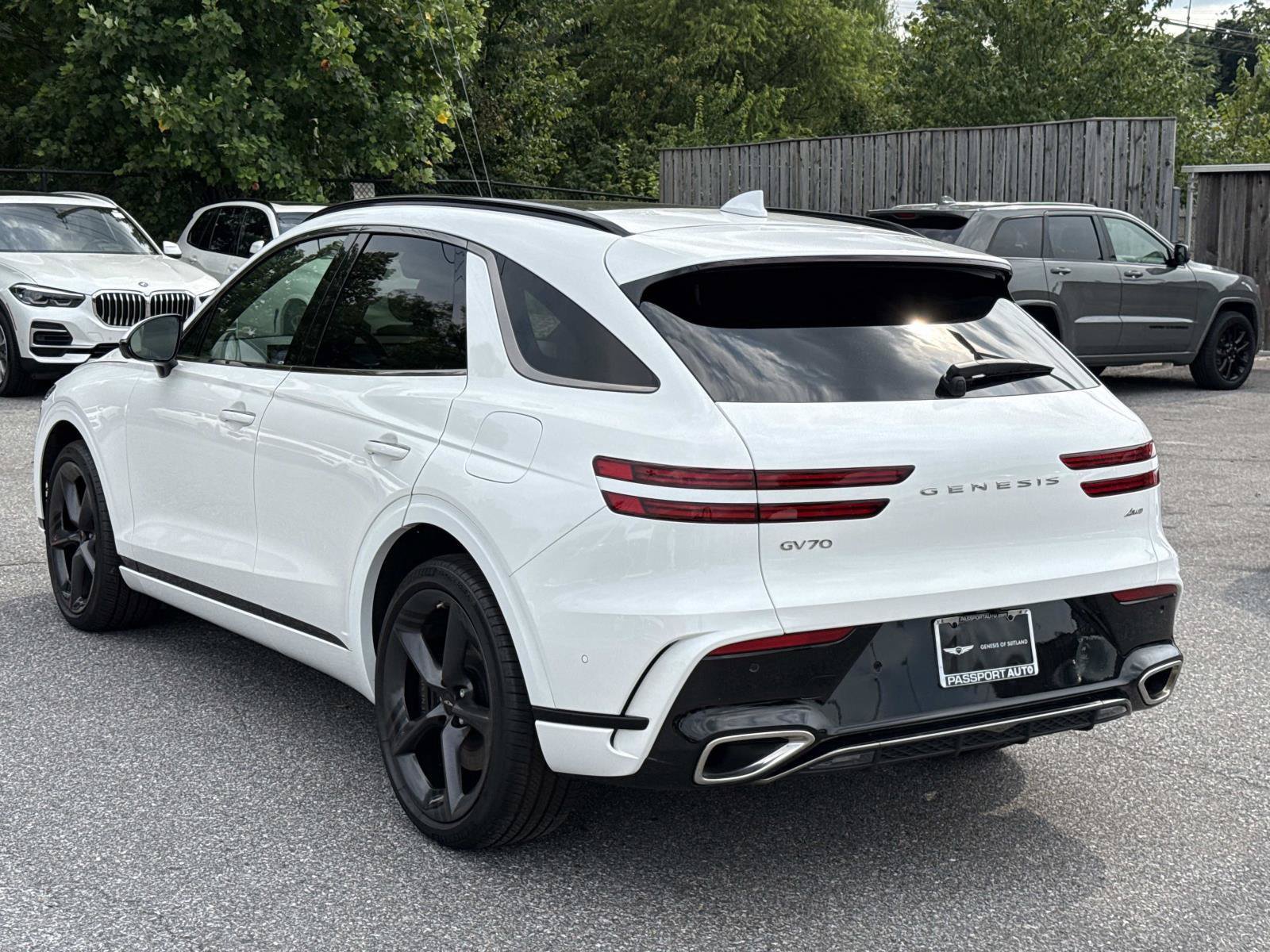 Used 2026 Genesis GV70 2.5T Sport Prestige AWD/4WD image 2