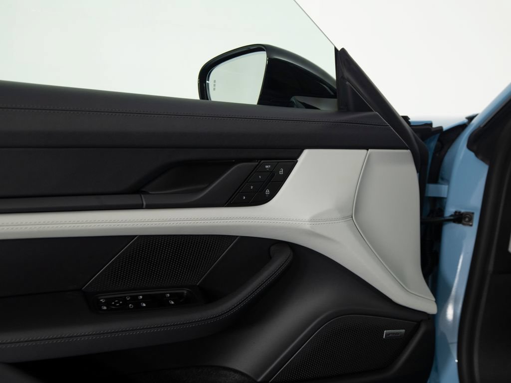 New 2026 Porsche Taycan AWD/4WD image 19