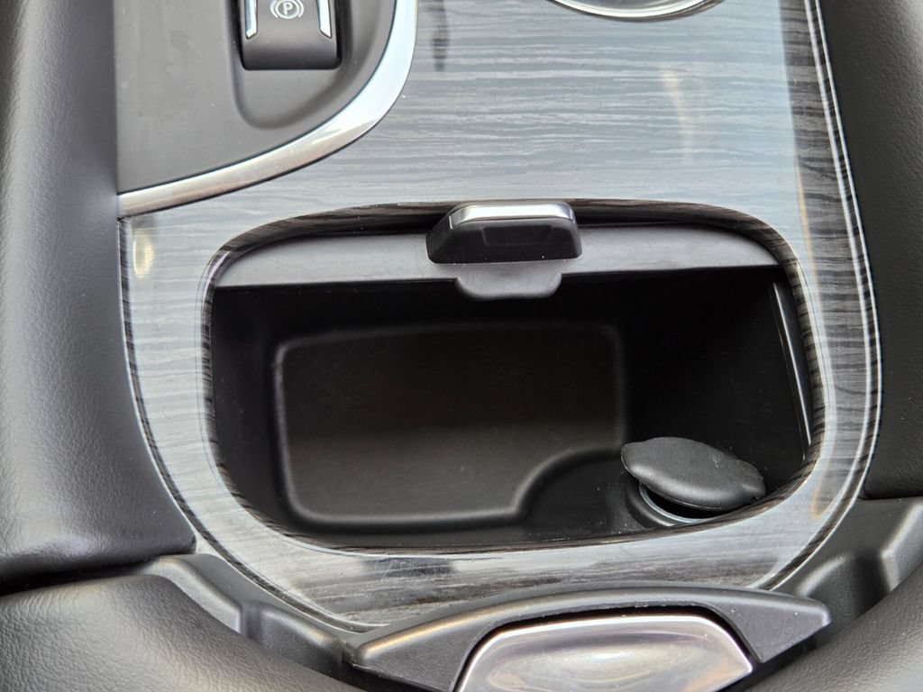 Used 2016 Buick Envision Premium AWD/4WD image 29