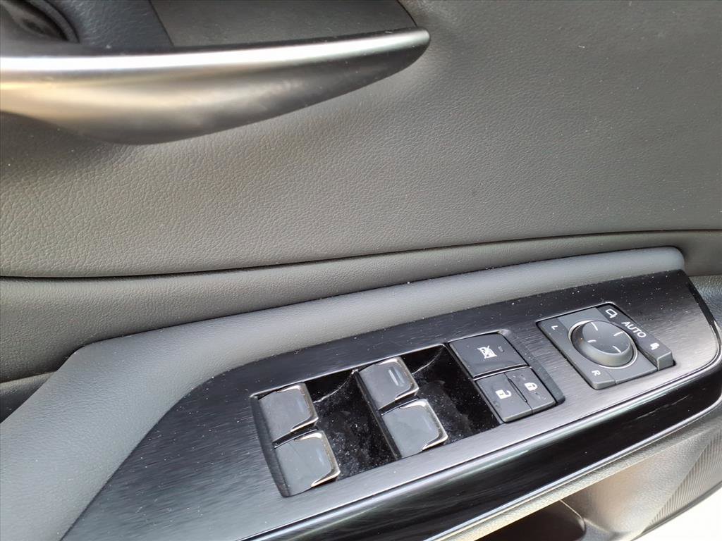 Certified 2023 Lexus ES 350 w/ Premium Package image 12