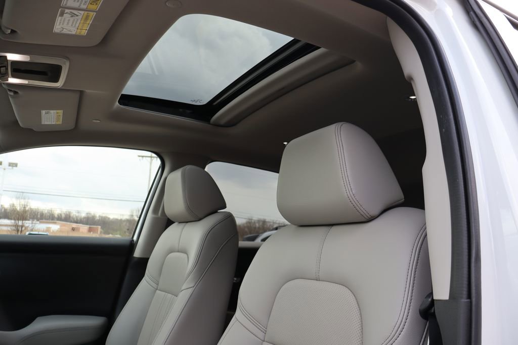 Used 2025 Honda HR-V EX-L image 26