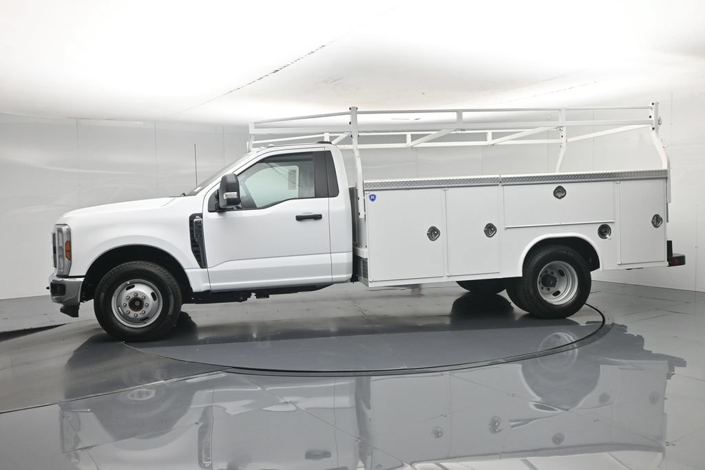 New 2026 Ford F350 XL w/ XL Chrome Package RWD image 33