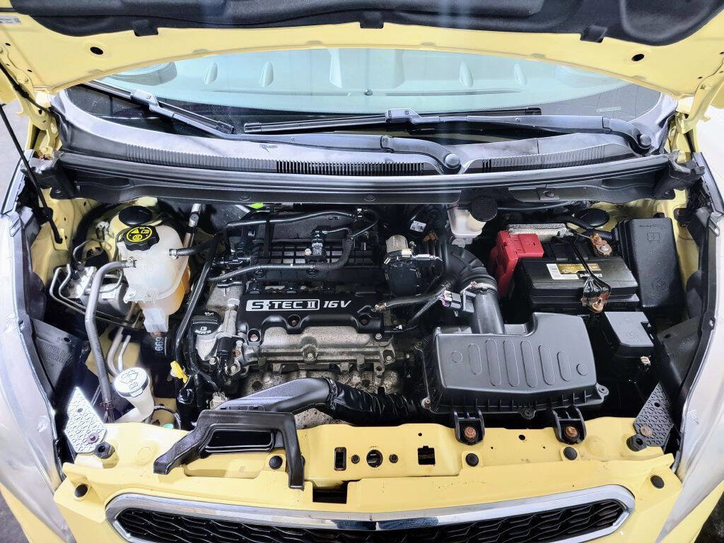 Used 2014 Chevrolet Spark LS image 34