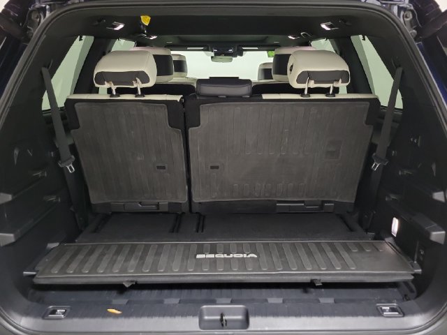 Used 2024 Toyota Sequoia Capstone AWD/4WD image 7