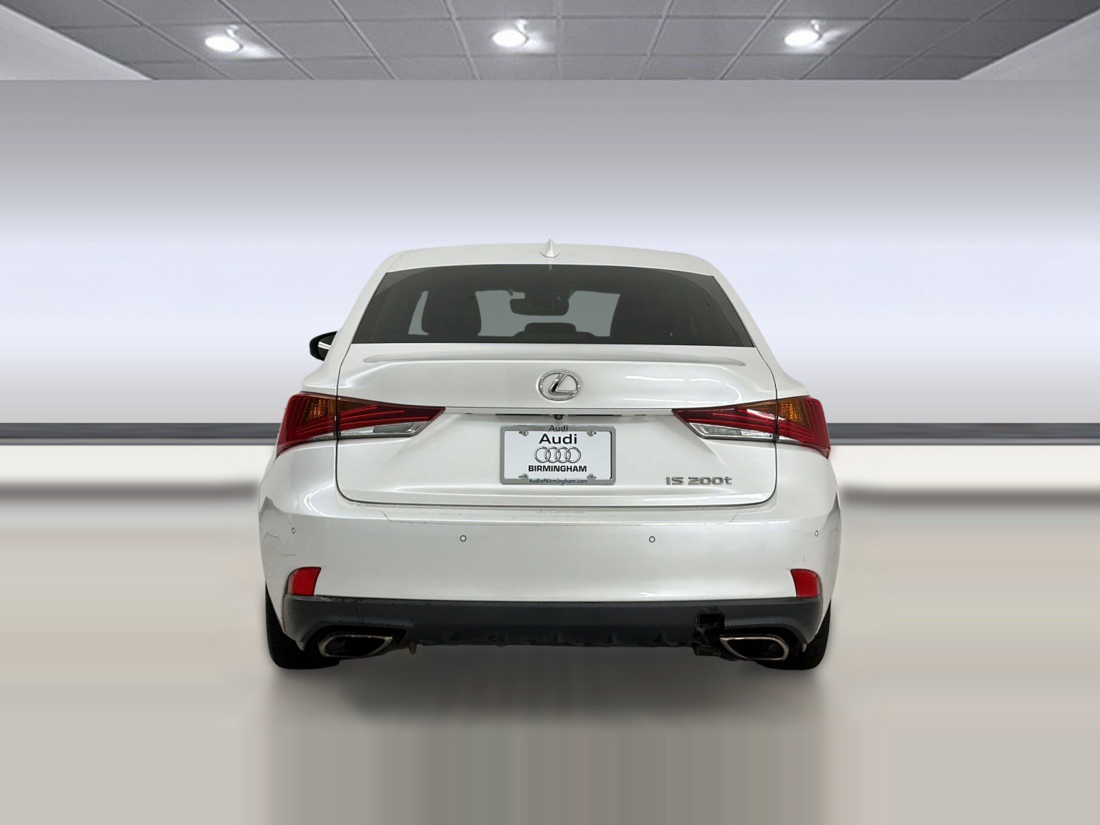 Used 2017 Lexus IS 200t w/ Navigation System Package RWD image 10