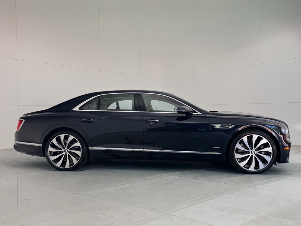 New 2026 Bentley Flying Spur Azure image 2