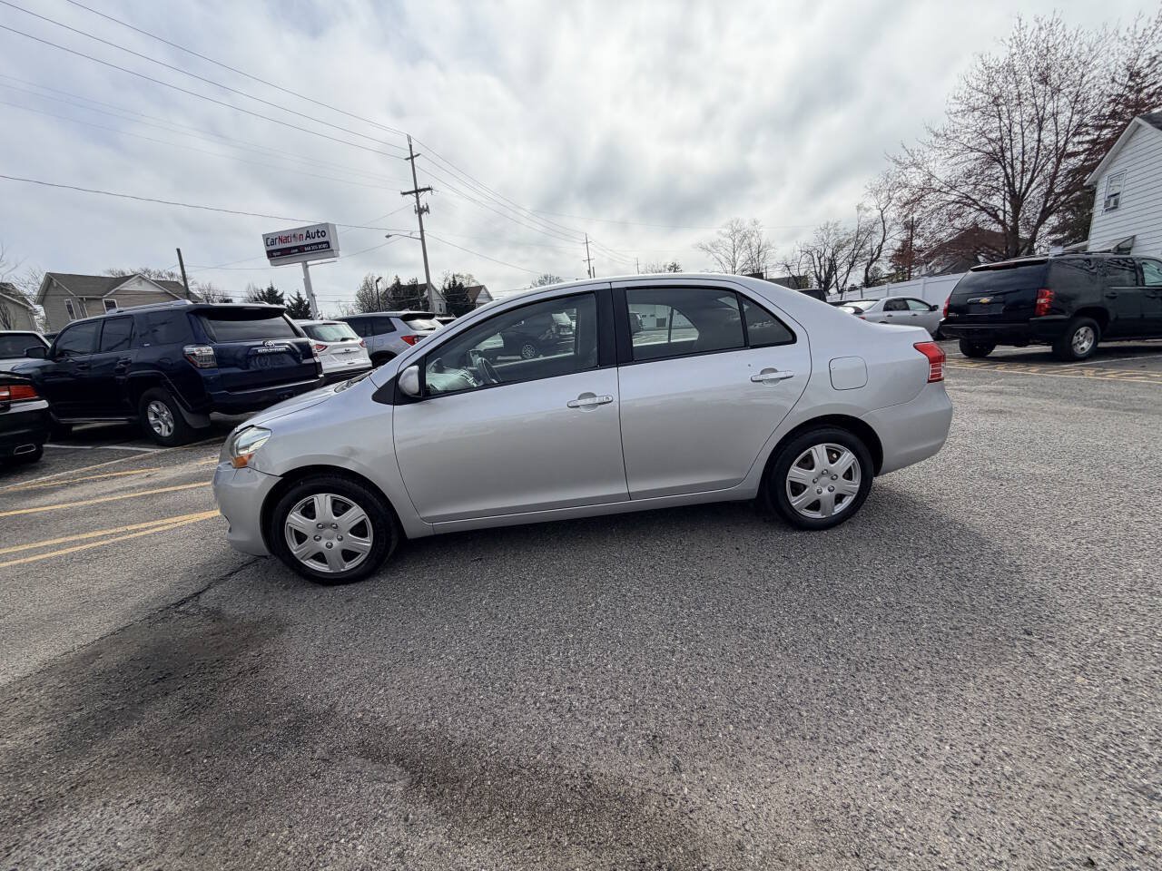 Used 2009 Toyota Yaris Sedan w/ Convenience Pkg FWD image 15