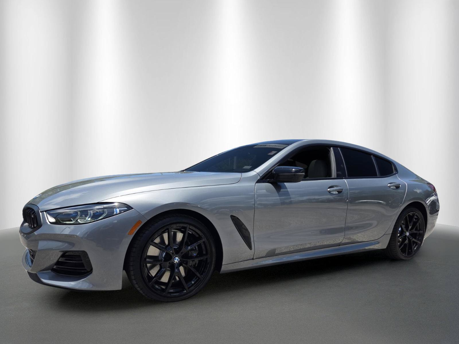 Used 2026 BMW M850i xDrive w/ M Sport Professional Package AWD/4WD image 3