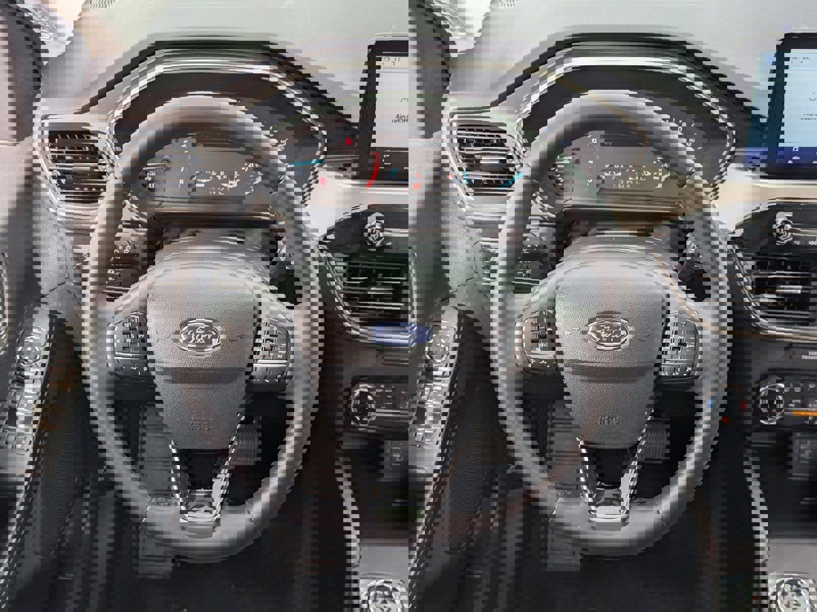 Used 2022 Ford Escape SE w/ SE Sport Appearance Package image 19