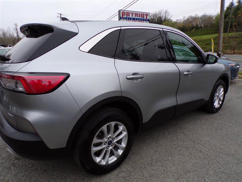 Used 2021 Ford Escape SE AWD/4WD image 10
