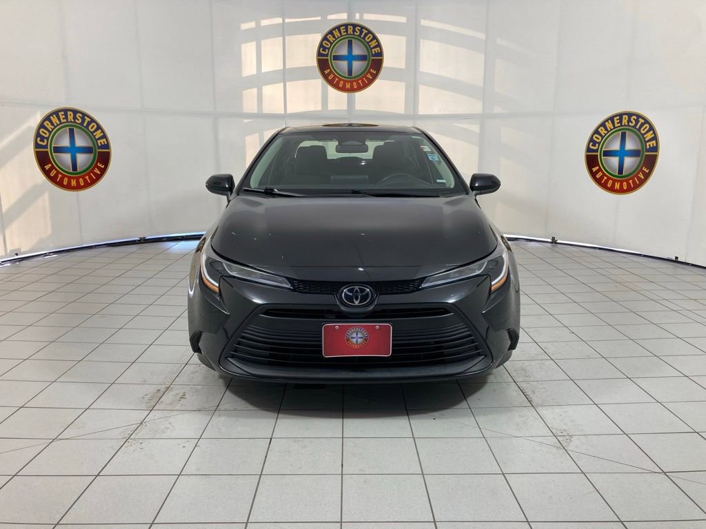 Used 2023 Toyota Corolla LE image 18