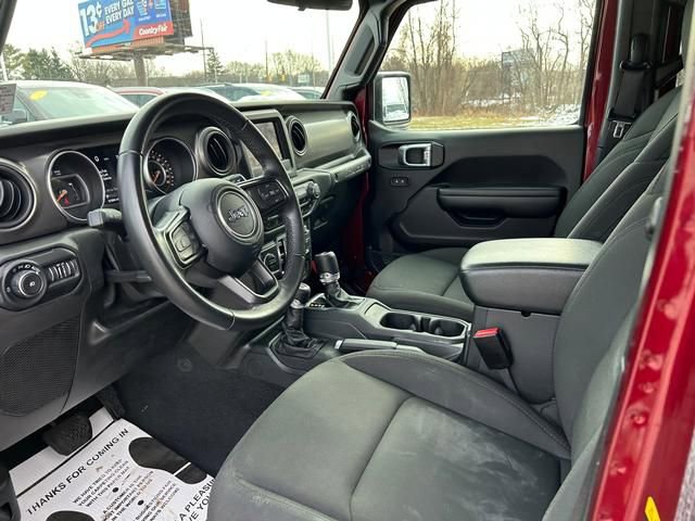 Used 2021 Jeep Wrangler Unlimited Sport image 11