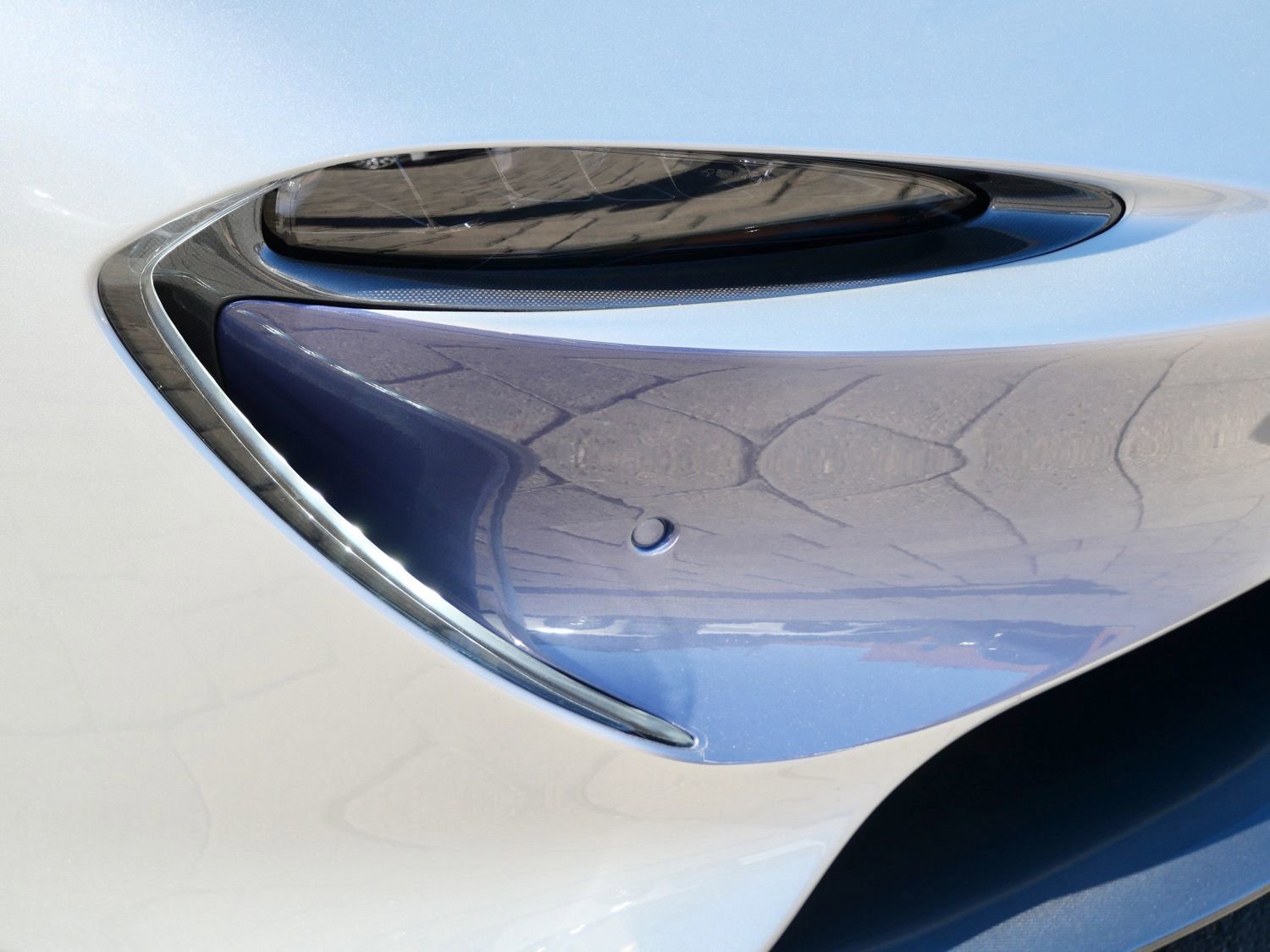 Used 2020 McLaren Speedtail image 34