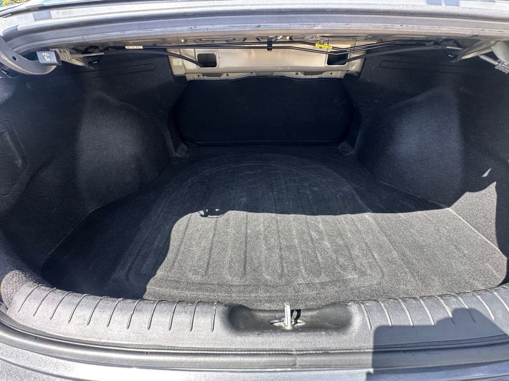 Used 2024 Hyundai Elantra SEL image 13