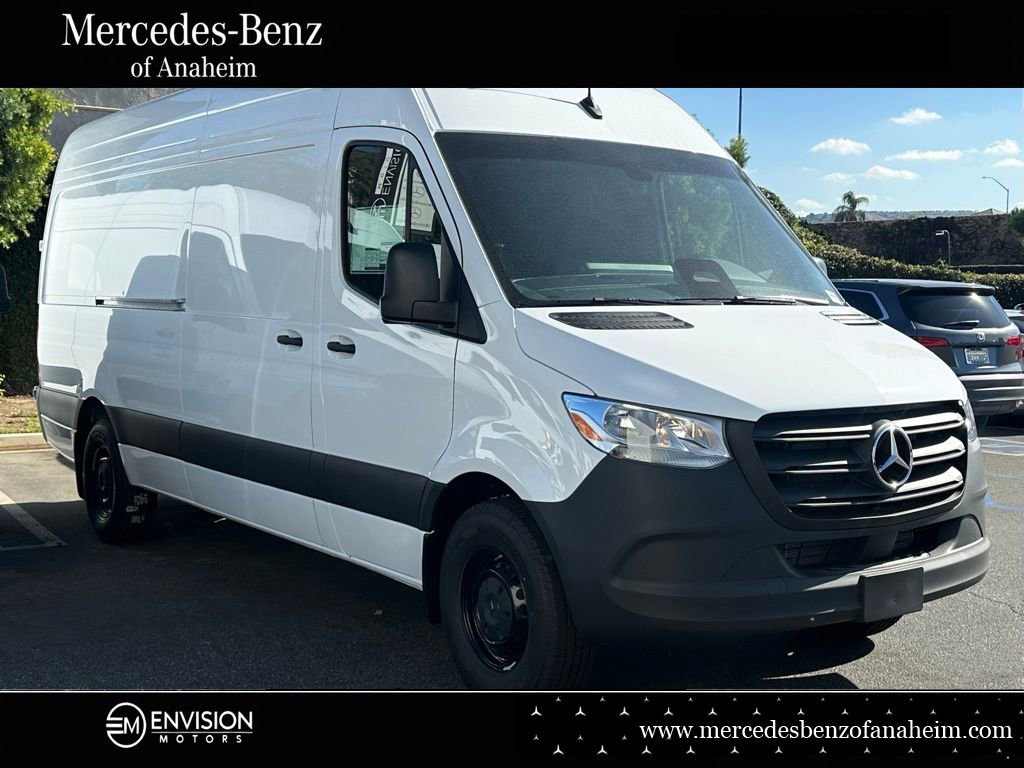New 2025 Mercedes-Benz Sprinter 2500