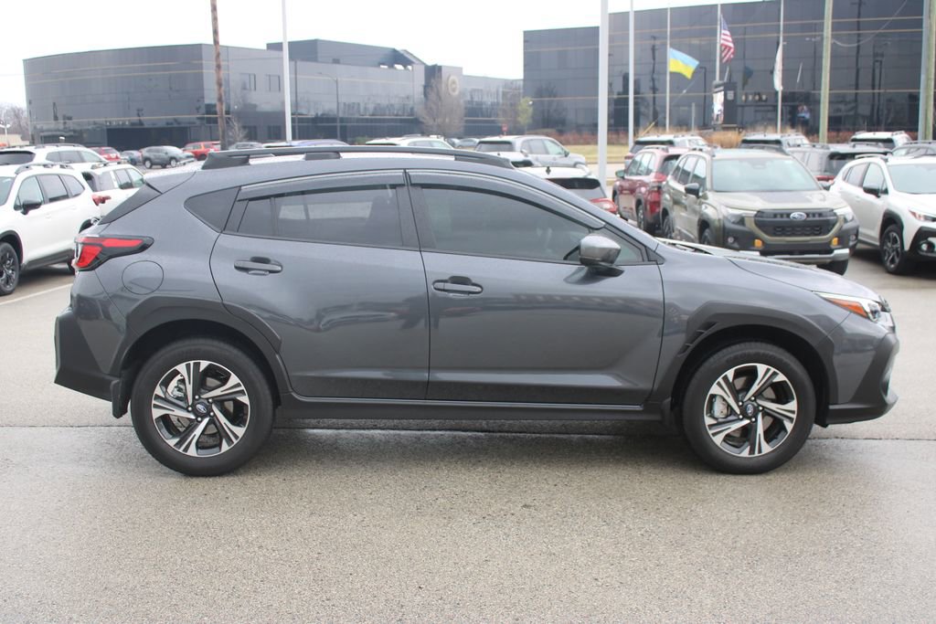 Used 2025 Subaru Crosstrek 2.0i Premium AWD/4WD image 4