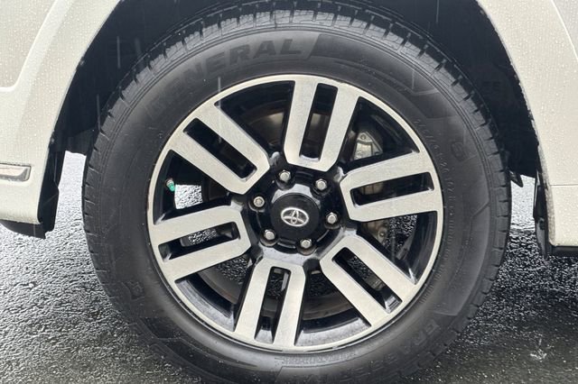 Used 2019 Toyota 4Runner Limited image 40
