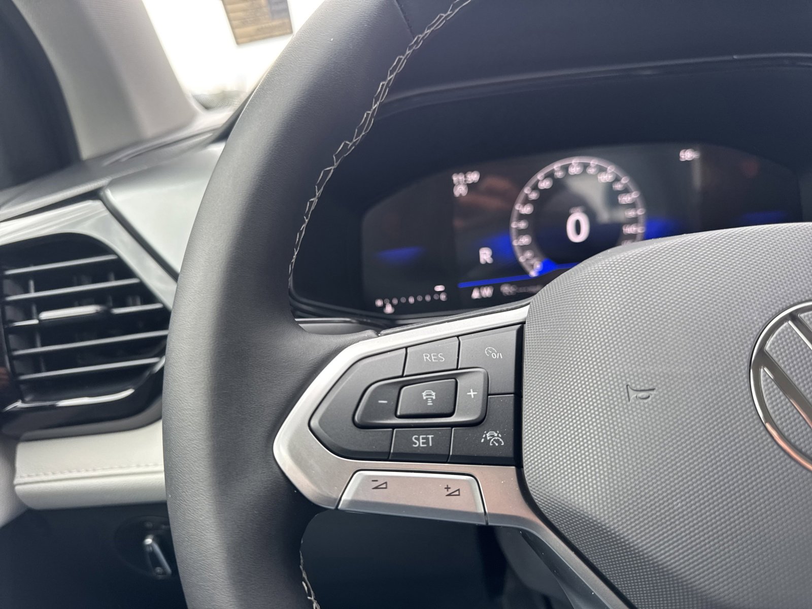 New 2026 Volkswagen Taos S image 29