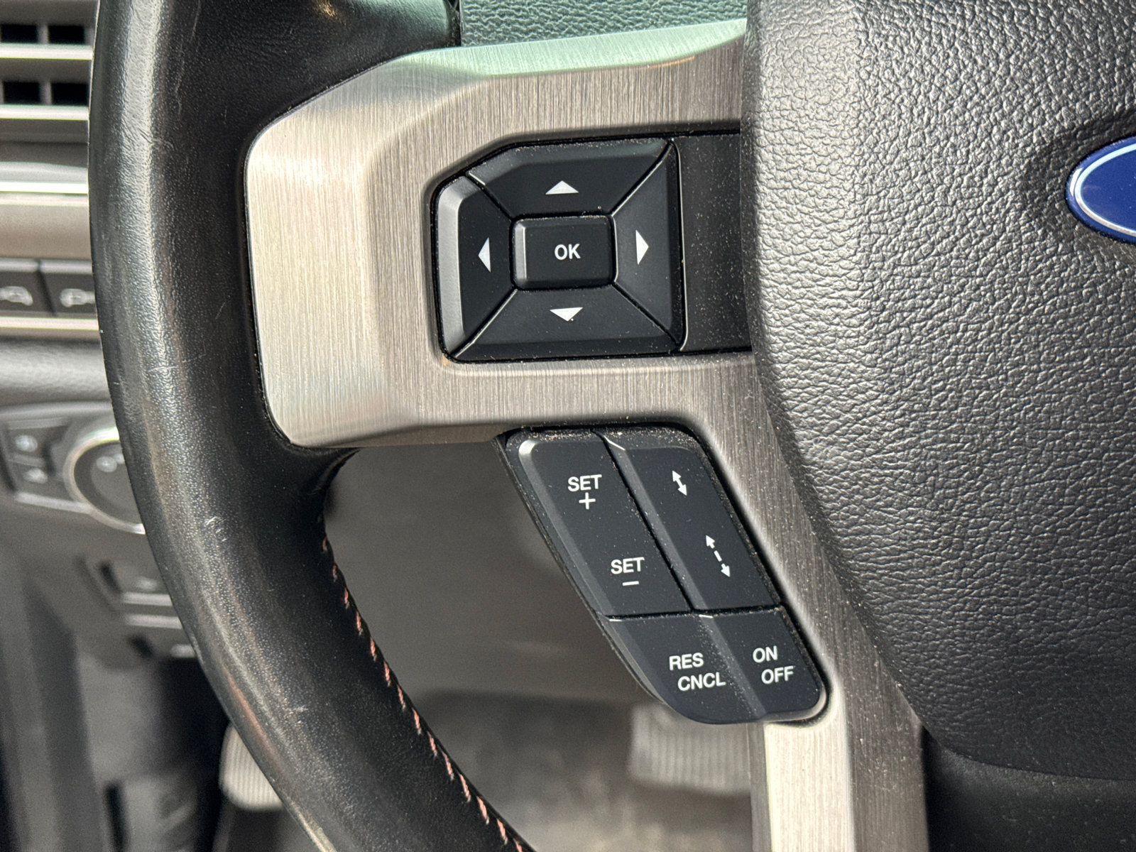 Used 2020 Ford F450 Platinum w/ FX4 Off-Road Package AWD/4WD image 24