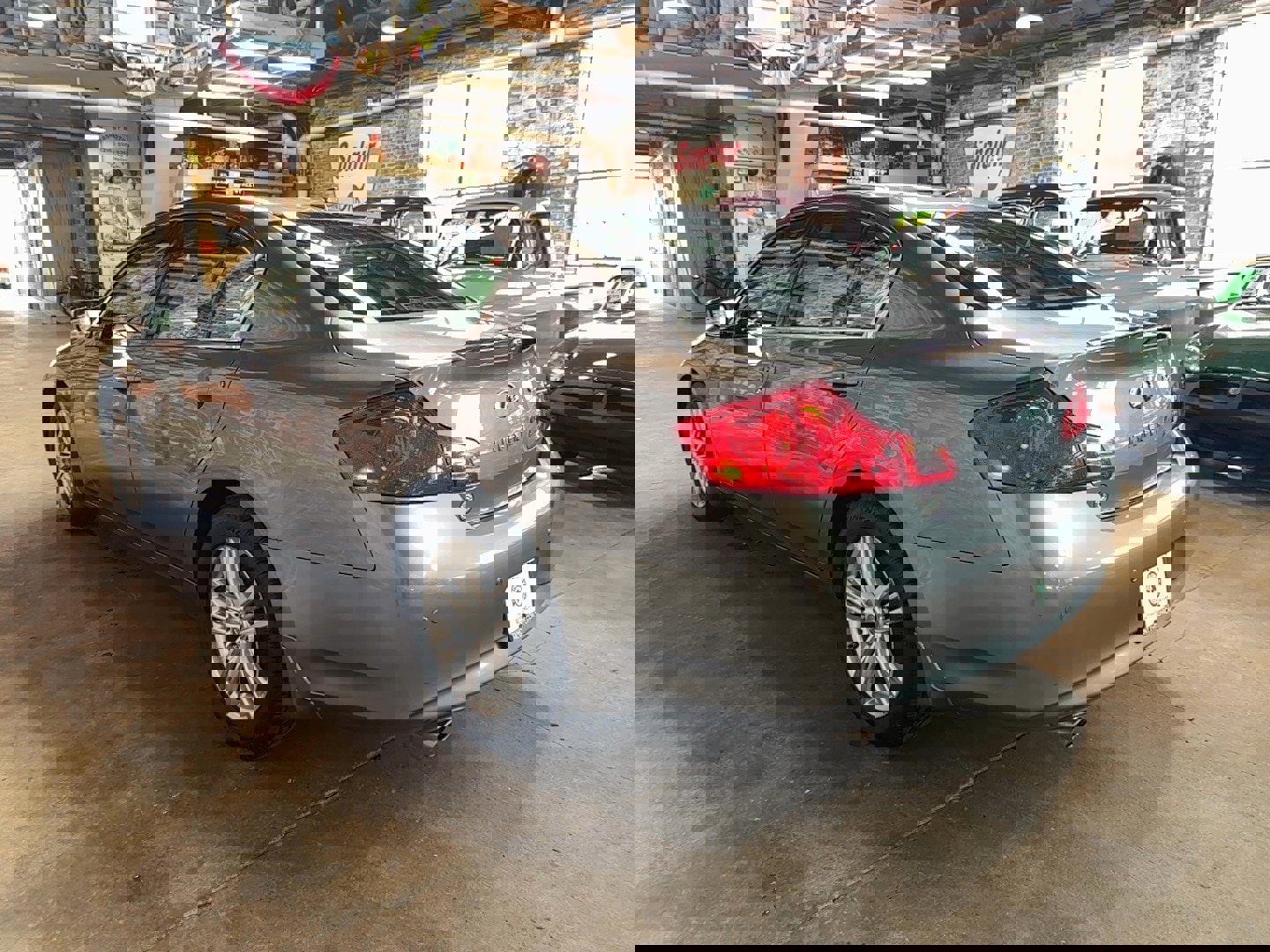 Used 2013 INFINITI G37 x Sedan w/ Premium Pkg image 4