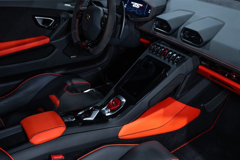 Used 2021 Lamborghini Huracan EVO AWD/4WD image 53