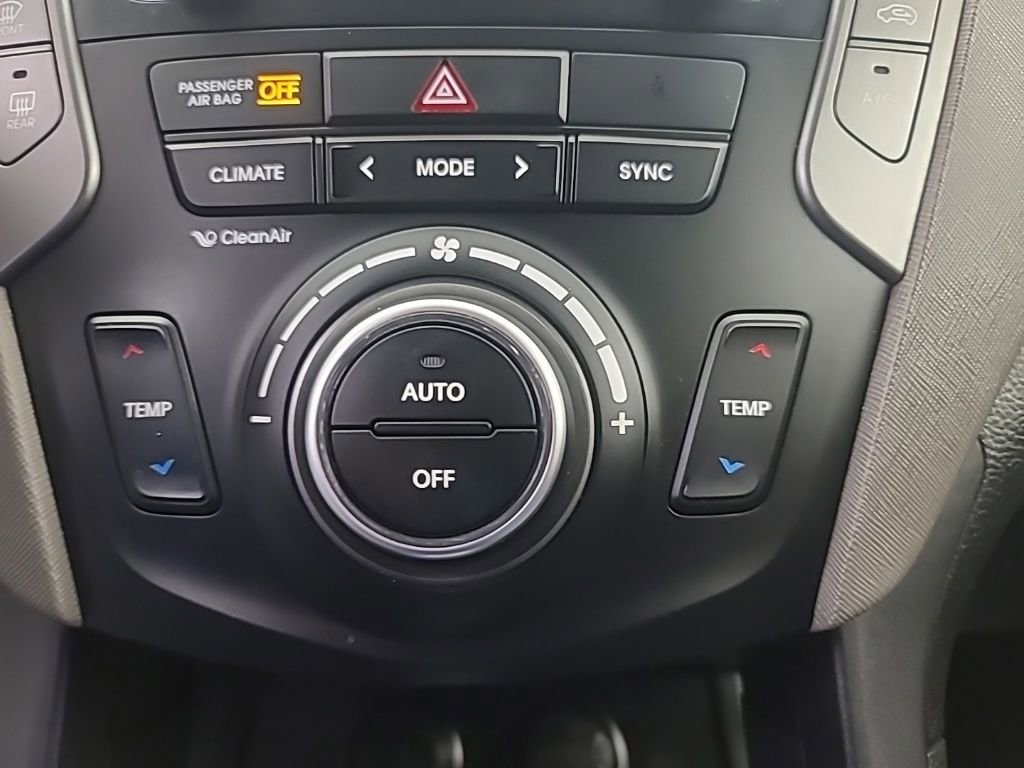 Used 2017 Hyundai Santa Fe Sport AWD/4WD image 33