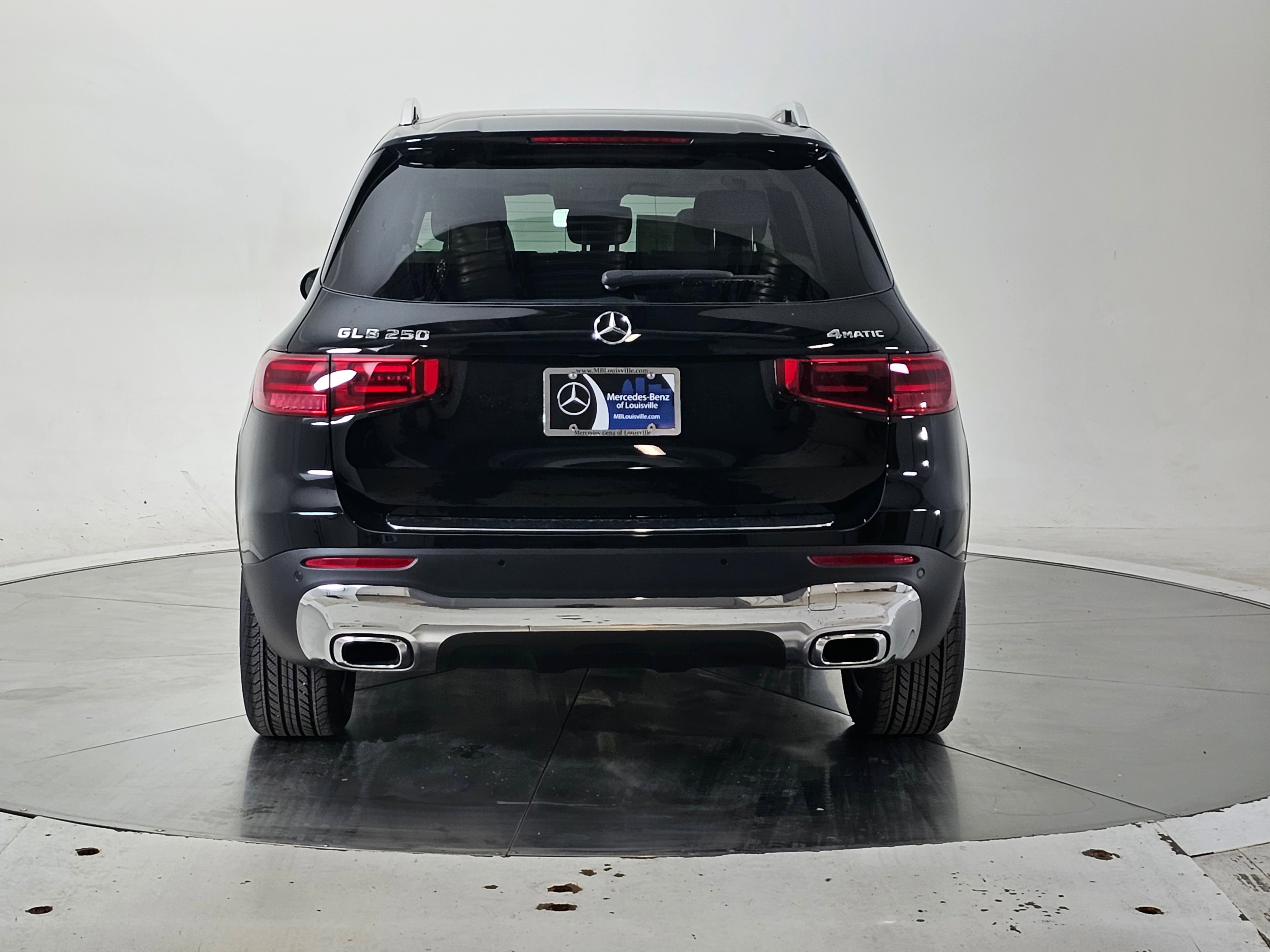 New 2026 Mercedes-Benz GLB 250 4MATIC image 5