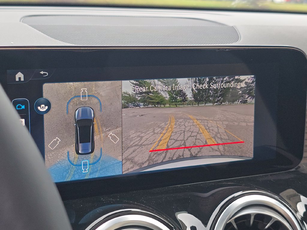 New 2026 Mercedes-Benz GLB 250 4MATIC image 31