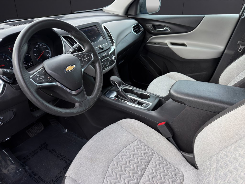 Used 2024 Chevrolet Equinox LS w/ Driver Confidence II Package FWD image 12